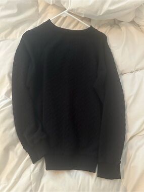 SHEIN Black Quilted Crewneck Sweater